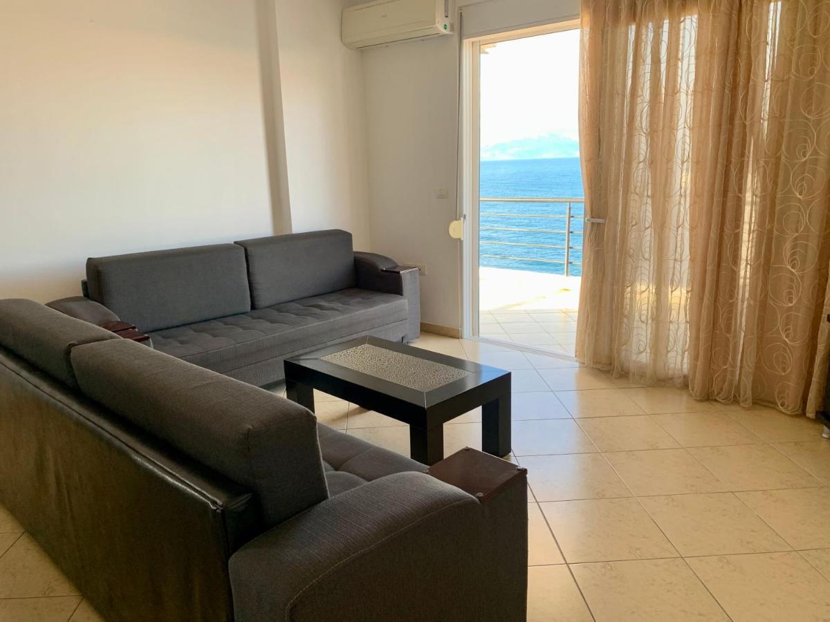 Rosemary Sea View Apts Саранда Экстерьер фото